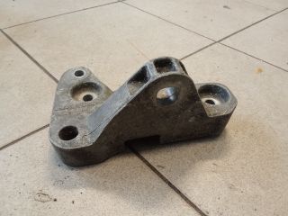 bontott VW TRANSPORTER Motor Tartó Bak (Pozíciófüggetlen)