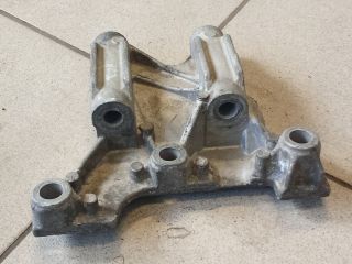 bontott VW TRANSPORTER Motor Tartó Bak (Pozíciófüggetlen)