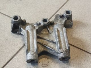 bontott VW TRANSPORTER Motor Tartó Bak (Pozíciófüggetlen)