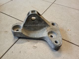 bontott VW TRANSPORTER Motor Tartó Bak (Pozíciófüggetlen)