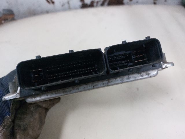 bontott VW TRANSPORTER Motorvezérlő