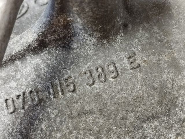 bontott VW TRANSPORTER Olajszűrő Ház