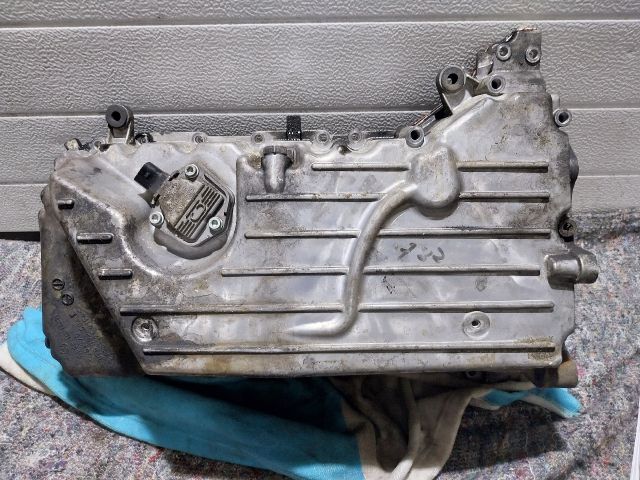 bontott VW TRANSPORTER Olajteknő