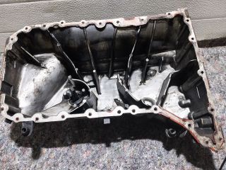 bontott VW TRANSPORTER Olajteknő