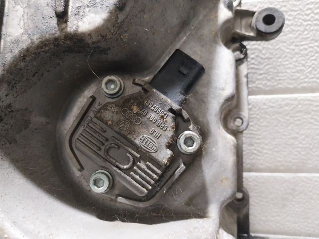 bontott VW TRANSPORTER Olajteknő