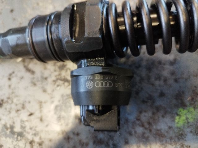 bontott VW TRANSPORTER Porlasztó (1 db)