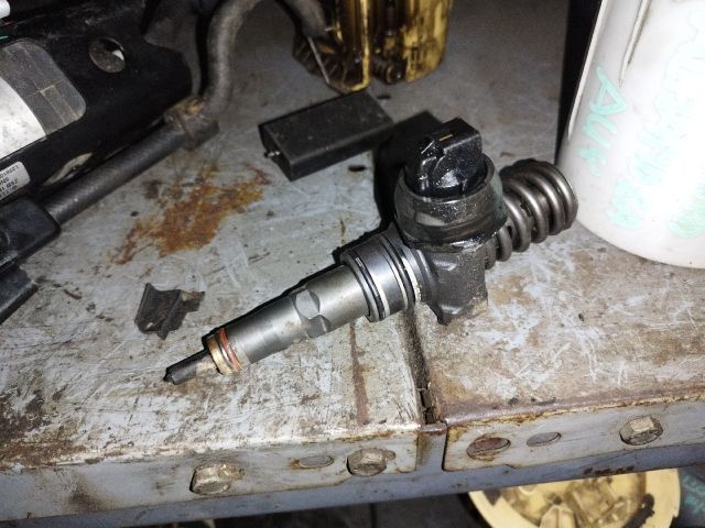 bontott VW TRANSPORTER Porlasztó (1 db)