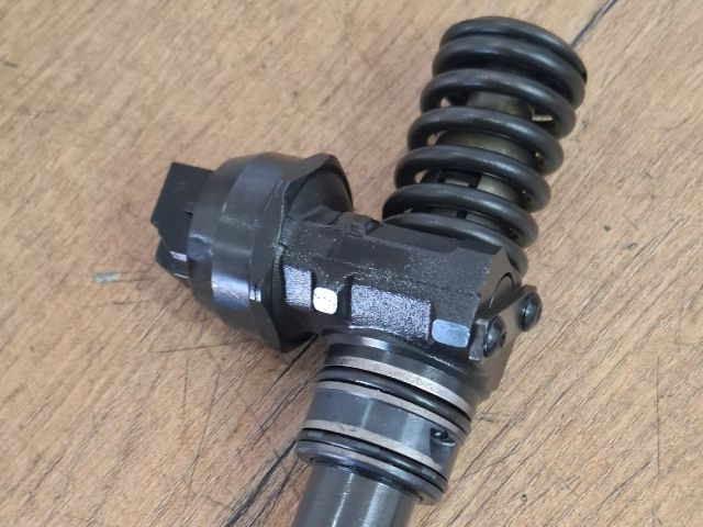 bontott VW TRANSPORTER Porlasztó (1 db)