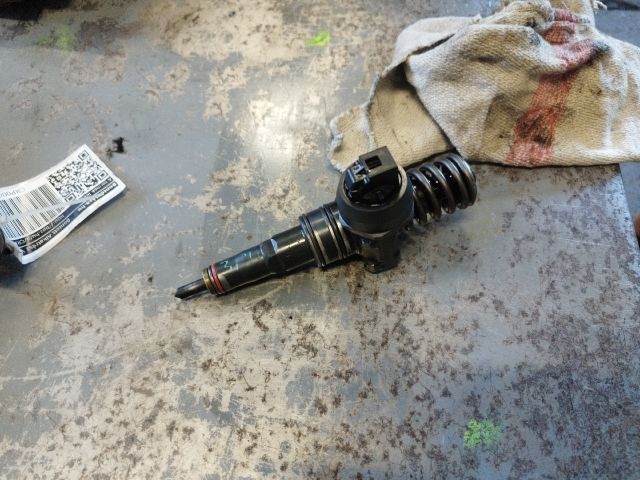 bontott VW TRANSPORTER Porlasztó (1 db)