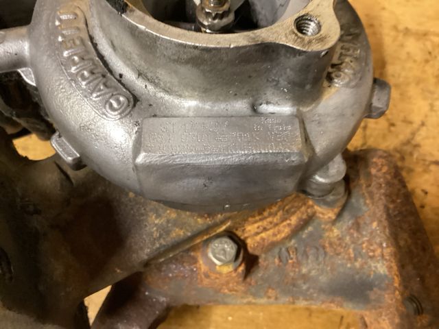 bontott VW TRANSPORTER Turbó