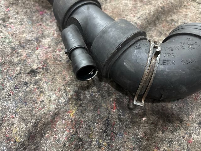 bontott VW TRANSPORTER Turbócső