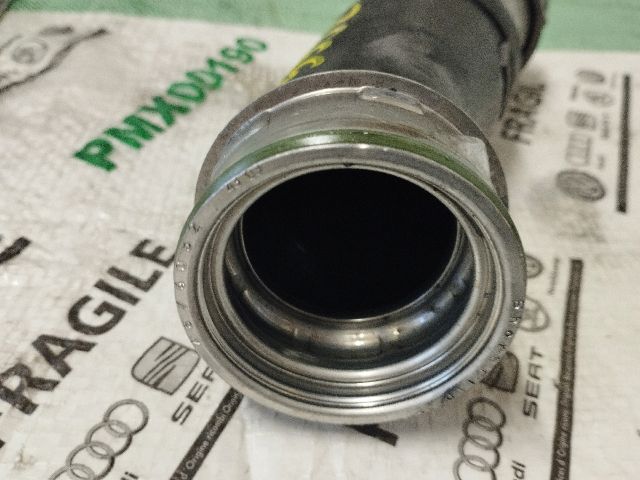 bontott VW TRANSPORTER Turbócső