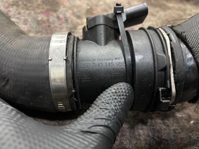 bontott VW TRANSPORTER Turbócső