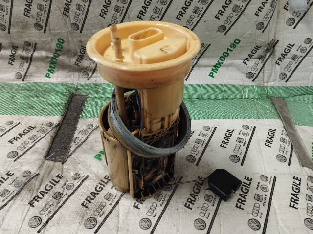 bontott VW TRANSPORTER Üzemanyag Szivattyú