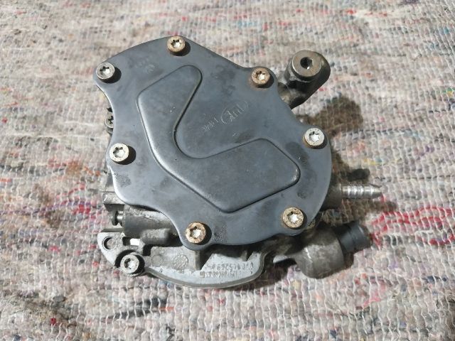 bontott VW TRANSPORTER Vákumpumpa