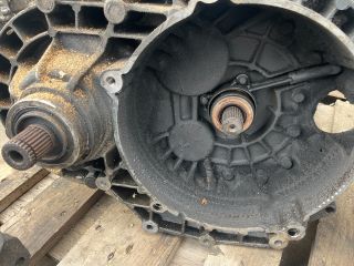 bontott VW TRANSPORTER Váltó (Mechanikus)