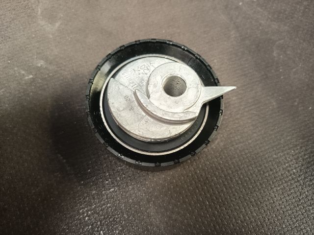 bontott VW TRANSPORTER Vezérlés Lánc / Szíj Feszítő Görgő