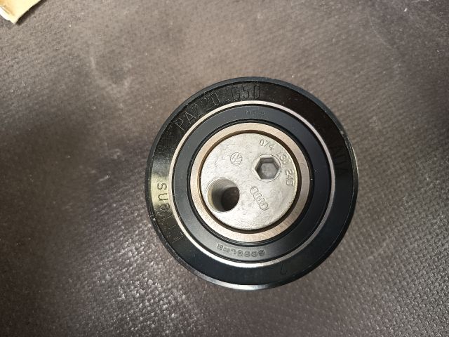 bontott VW TRANSPORTER Vezérlés Lánc / Szíj Feszítő Görgő