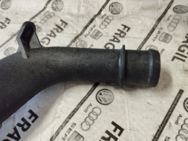 bontott VW TRANSPORTER Vízcső