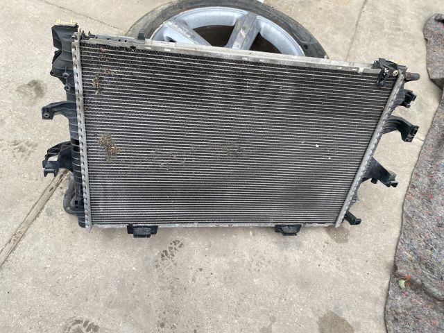 bontott VW TRANSPORTER Vízhűtő Radiátor (Klímás)