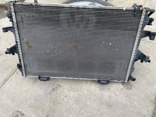 bontott VW TRANSPORTER Vízhűtő Radiátor (Klímás)