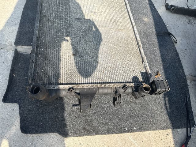 bontott VW TRANSPORTER Vízhűtő Radiátor (Klímás)