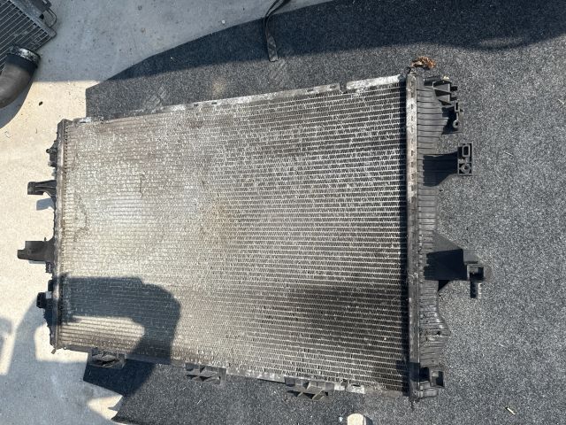 bontott VW TRANSPORTER Vízhűtő Radiátor (Klímás)