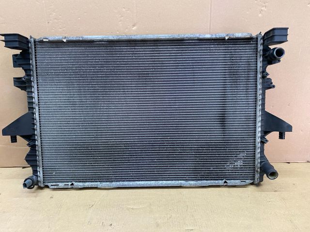 bontott VW TRANSPORTER Vízhűtő Radiátor (Klímás)