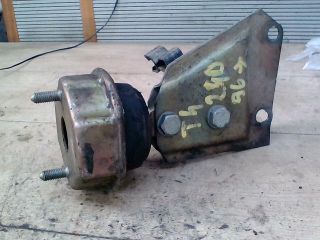 bontott VW TRANSPORTER Váltó Tartó Bak (Pozíciófüggetlen)