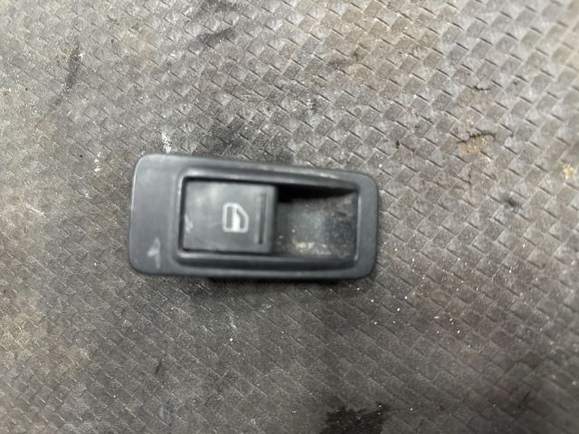 bontott VW TRANSPORTER Ablakemelő Kapcsoló (Pozíciófüggetlen)