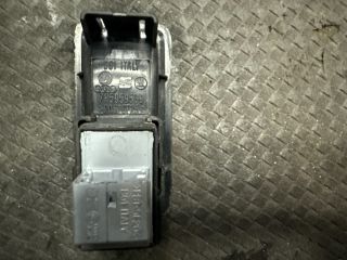 bontott VW TRANSPORTER Ablakemelő Kapcsoló (Pozíciófüggetlen)