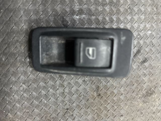 bontott VW TRANSPORTER Ablakemelő Kapcsoló (Pozíciófüggetlen)