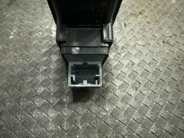 bontott VW TRANSPORTER Ablakemelő Kapcsoló (Pozíciófüggetlen)