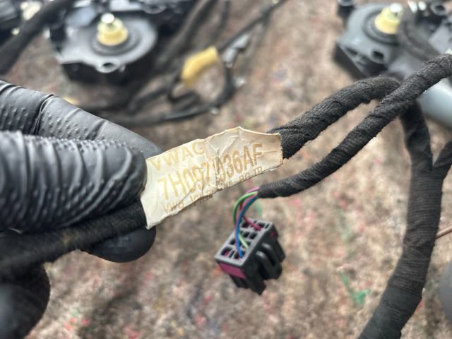 bontott VW TRANSPORTER Ablakemelő Kapcsoló Szett