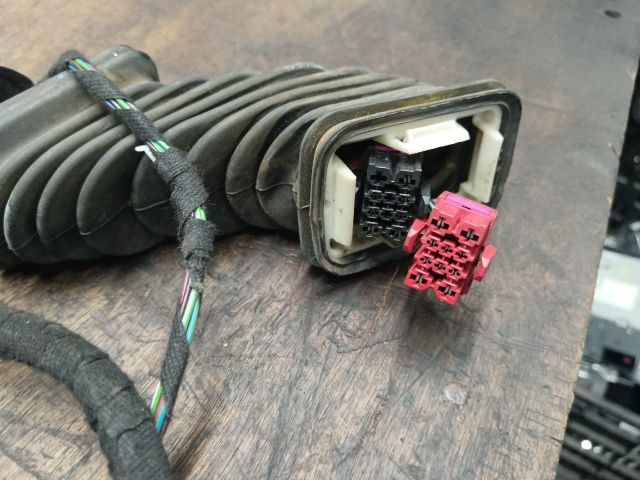 bontott VW TRANSPORTER Ablakemelő Kapcsoló Szett