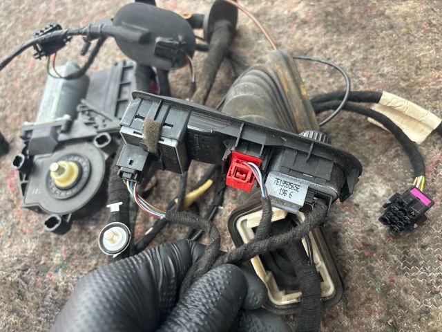 bontott VW TRANSPORTER Ablakemelő Kapcsoló Szett