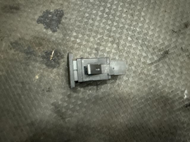 bontott VW TRANSPORTER Ablakfűtés Kapcsoló