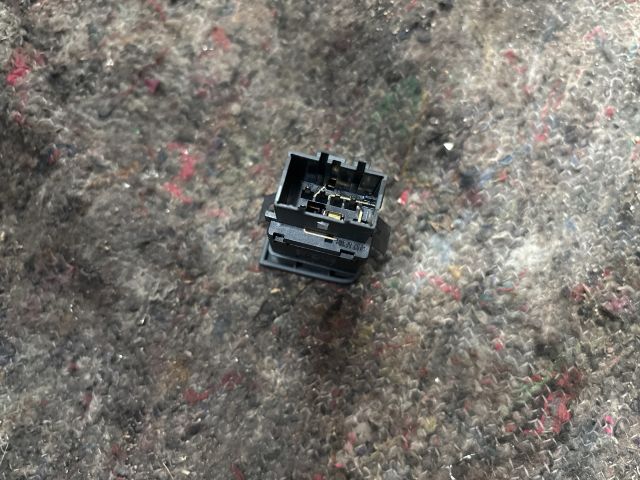 bontott VW TRANSPORTER Ablakfűtés Kapcsoló