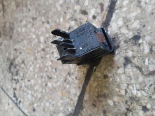 bontott VW TRANSPORTER Ablakfűtés Kapcsoló