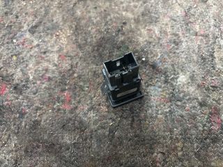 bontott VW TRANSPORTER Ablakfűtés Kapcsoló