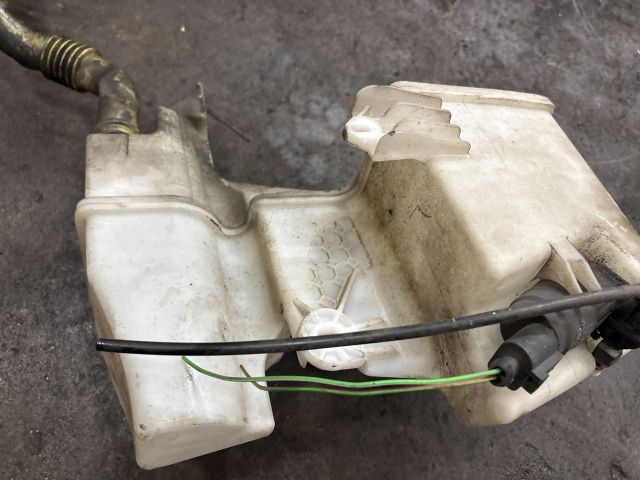 bontott VW TRANSPORTER Ablakmosó Tartály