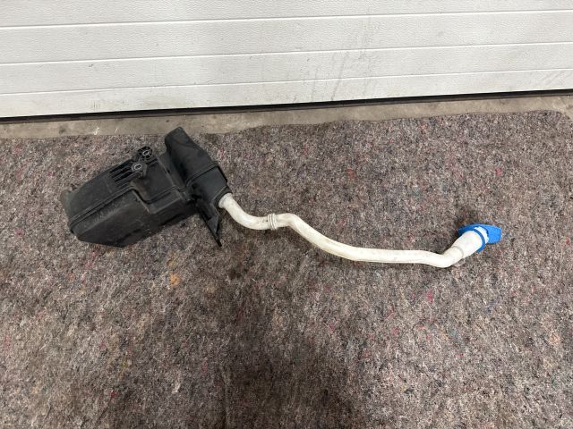 bontott VW TRANSPORTER Ablakmosó Tartály