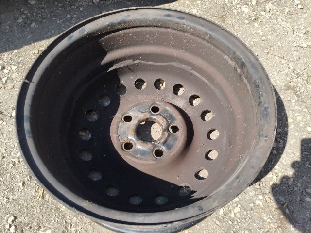 bontott VW TRANSPORTER Acélfelni (1 db)