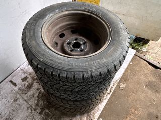 bontott VW TRANSPORTER Acélfelni Szett Gumival