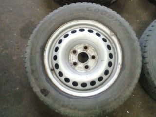 bontott VW TRANSPORTER Acélfelni Szett Gumival