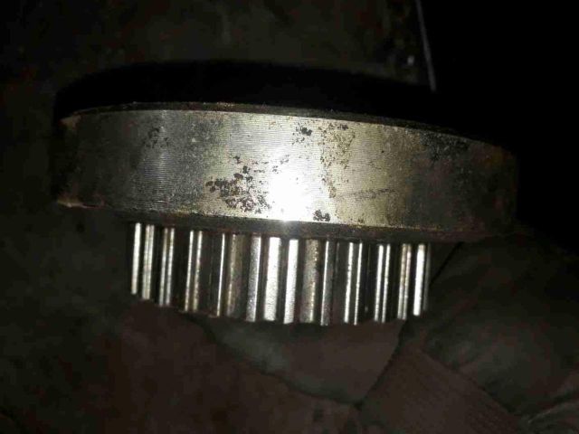 bontott VW TRANSPORTER Adagoló Bordáskerék / Lánckerék