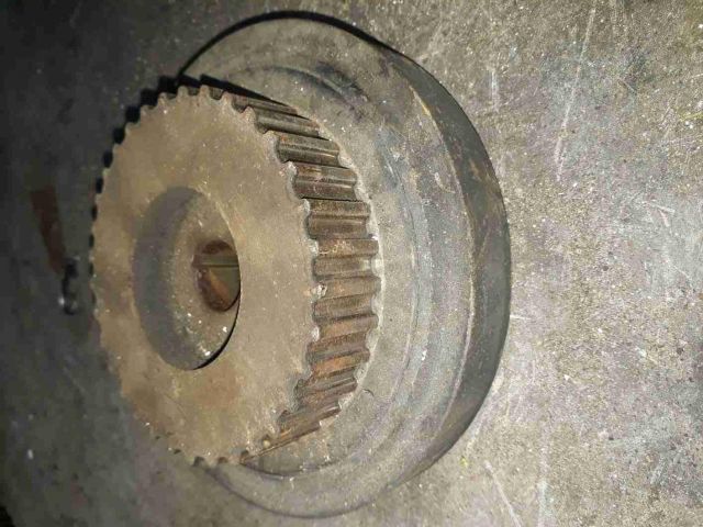 bontott VW TRANSPORTER Adagoló Bordáskerék / Lánckerék