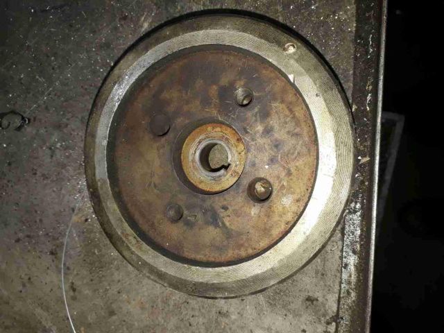 bontott VW TRANSPORTER Adagoló Bordáskerék / Lánckerék