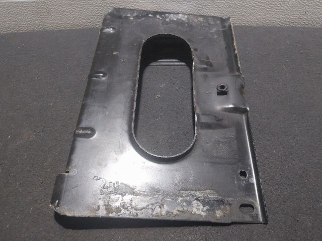 bontott VW TRANSPORTER Akkumulátor Tartó