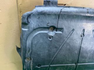 bontott VW TRANSPORTER Alsó Motorburkolat